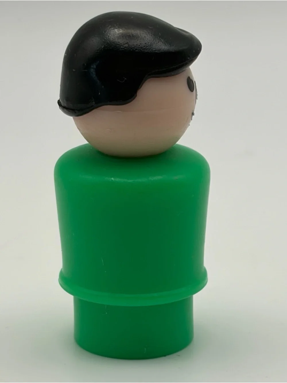 Vintage Fisher Price Little People Green Man / Dad with Black Hair Classic Toy